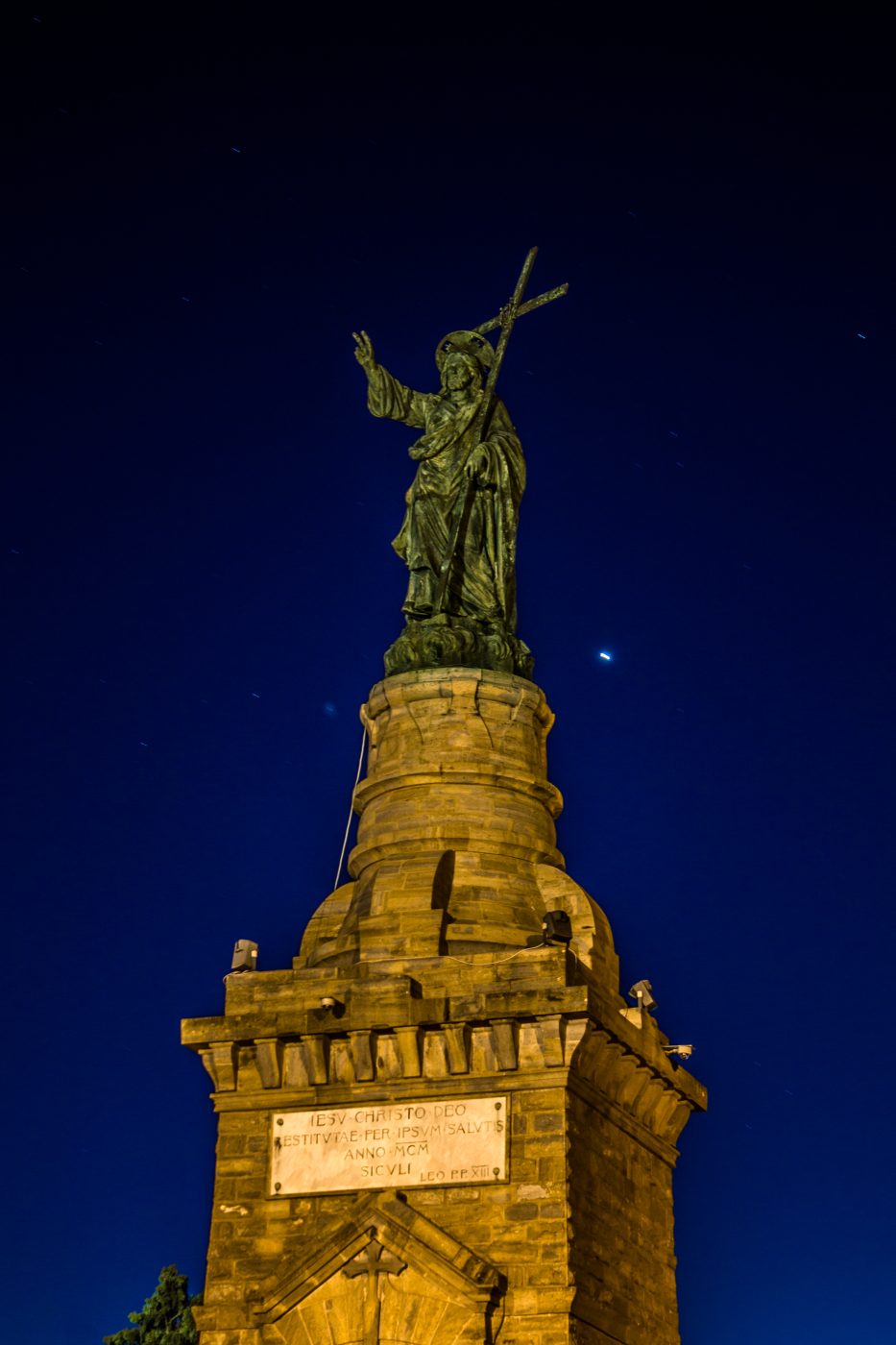 Monumento al Redentore — Caltanissetta